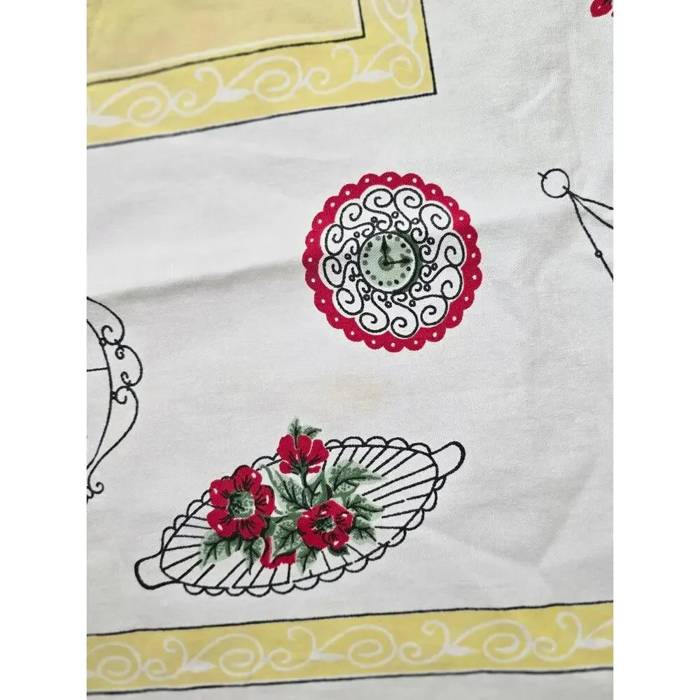 Vintage 60s Cottagecore Floral Tablecloth Retro Farmhouse Kitchen Decor 44x47.5